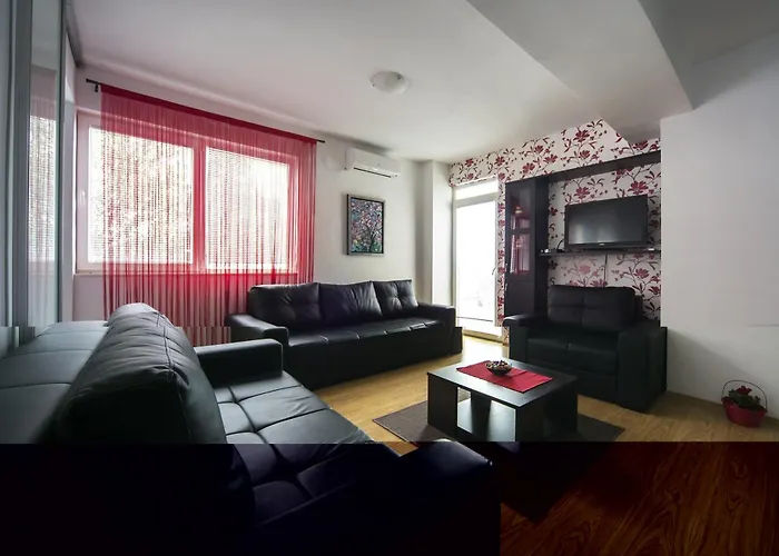 Apartmani Nika Marangun