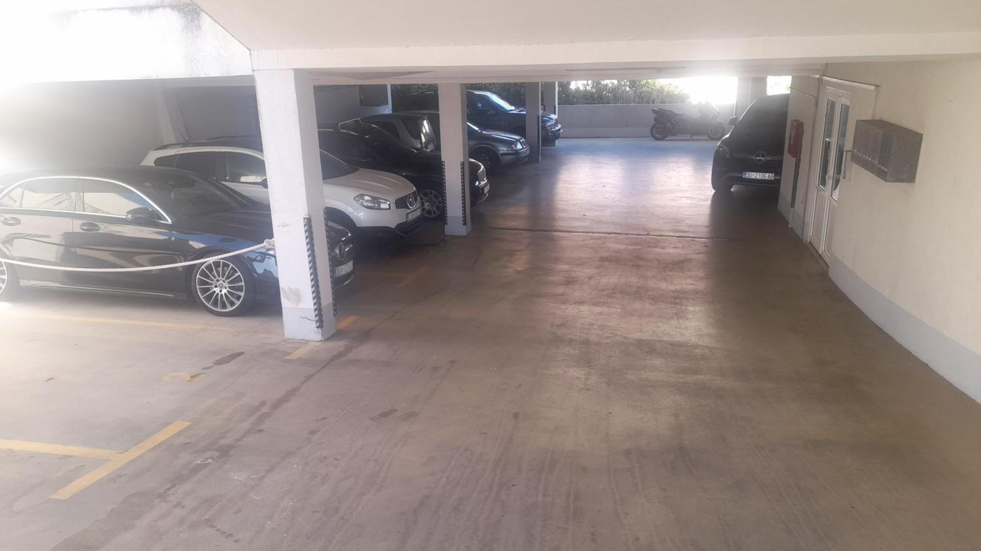 Apartament Nika Marangun
